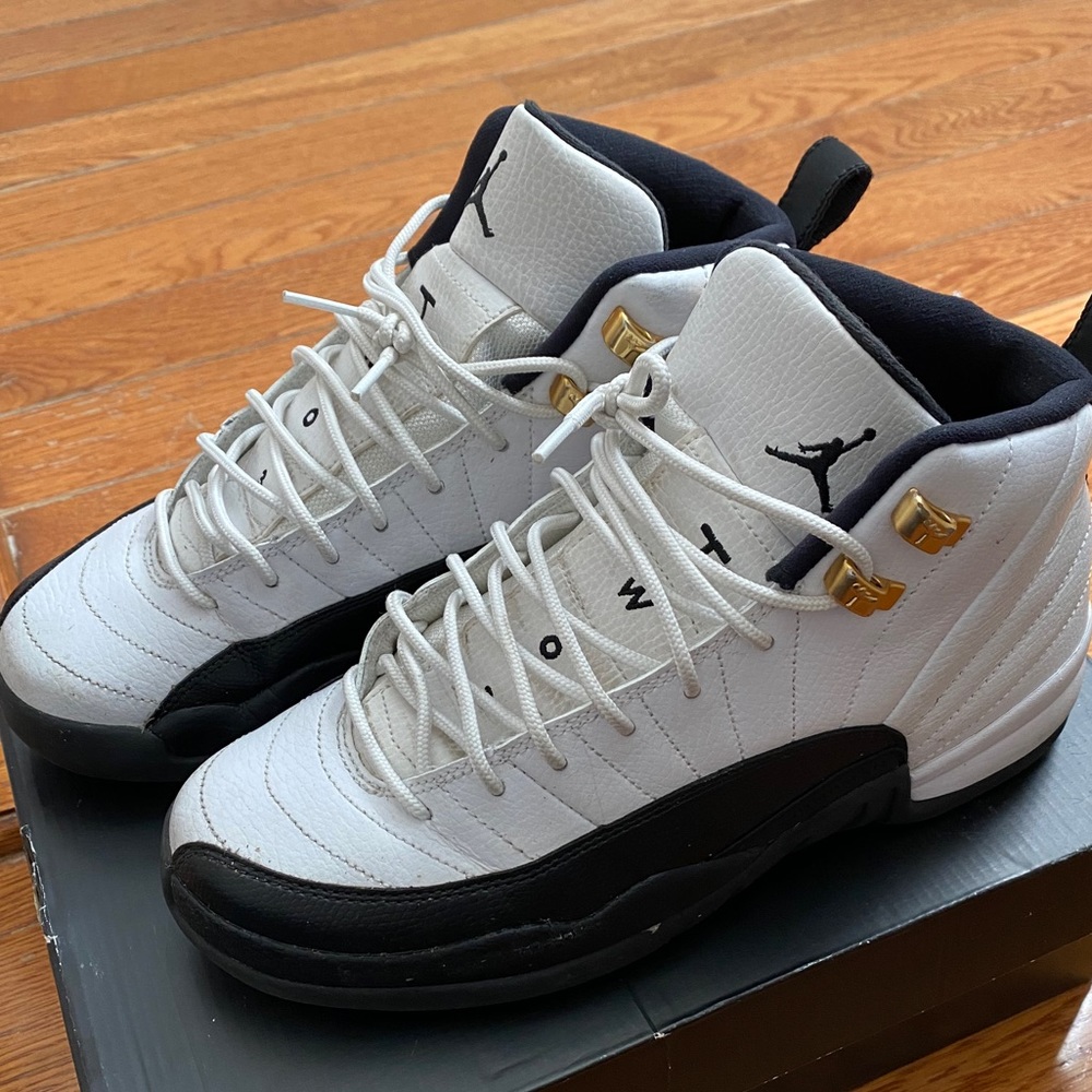 Jordan Taxis 12s 6.5Y